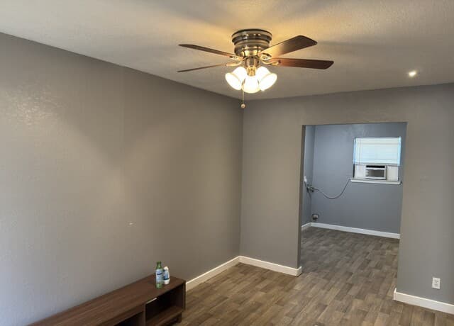 1-bedroom rental at 3614 Neer Unit 7 in San Antonio, TX — photo 5