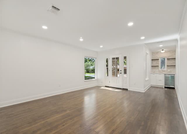 3-bedroom rental at 119 Northridge Dr in San Antonio, TX — photo 3