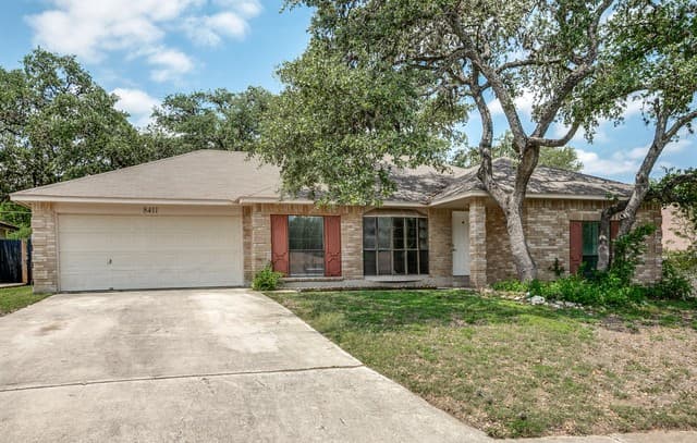 4-bedroom rental at 8411 Rocky Path St in San Antonio, TX — photo 1