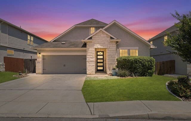3-bedroom rental at 2631 Dolcetto Grove in San Antonio, TX — photo 1