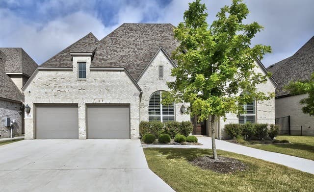 4-bedroom rental at 7019 Cantera Manor Blvd in San Antonio, TX — photo 3