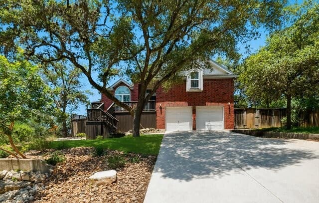 3-bedroom rental at 14607 Dauber in San Antonio, TX — photo 2