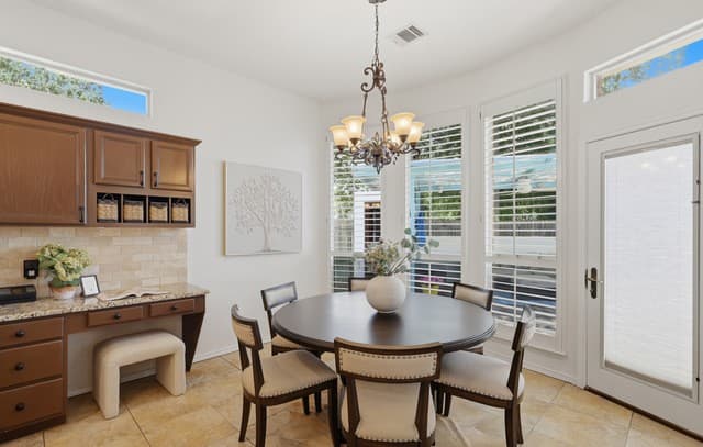 4-bedroom rental at 5230 Newcastle Ln in San Antonio, TX — photo 5