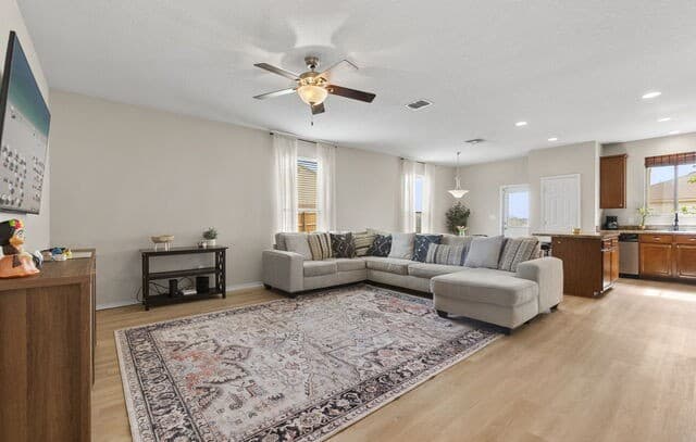 4-bedroom rental at 24222 Desert Ash in San Antonio, TX — photo 1