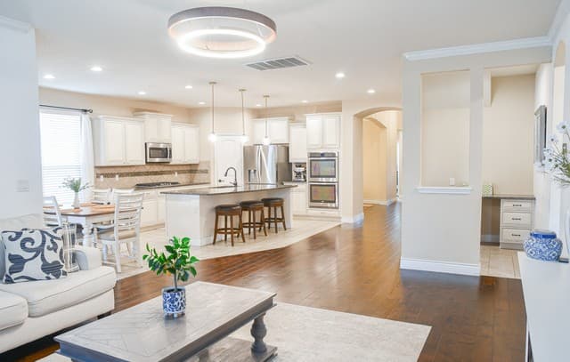4-bedroom home for sale at 27419 Valle Bluff in Boerne TX