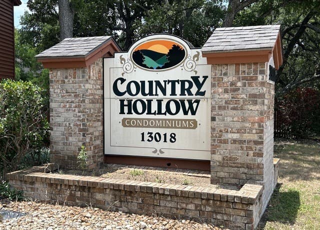 1-bedroom rental at 13018 Heimer Rd Unit 710 in San Antonio, TX — photo 1