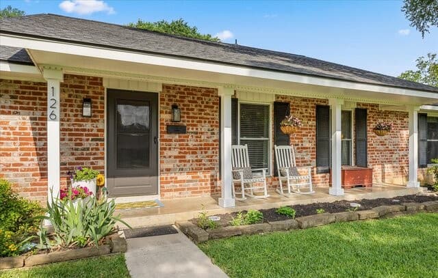 3-bedroom rental at 126 Kenwood Ave in Boerne, TX — photo 4