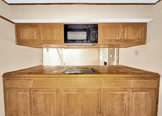 2-bedroom rental at 8519 Echo Creek Ln in San Antonio, TX — photo 5