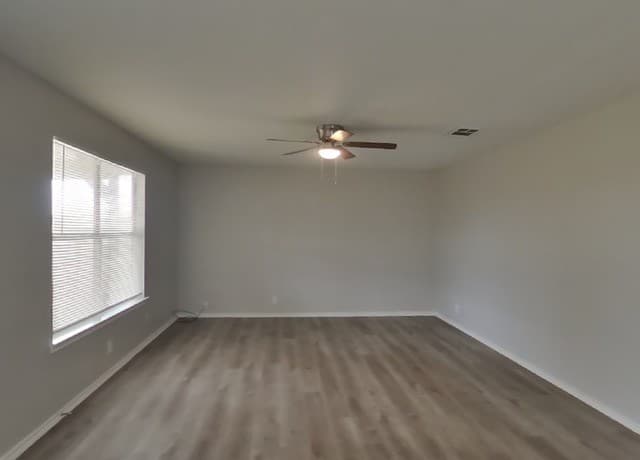 3-bedroom rental at 7306 Autumn in Converse, TX — photo 2