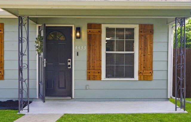 3-bedroom rental at 4433 Monterey St. in San Antonio, TX — photo 3