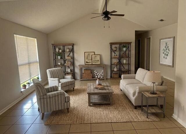 3-bedroom rental at 115 Cibolo Creek Dr in Boerne, TX — photo 2