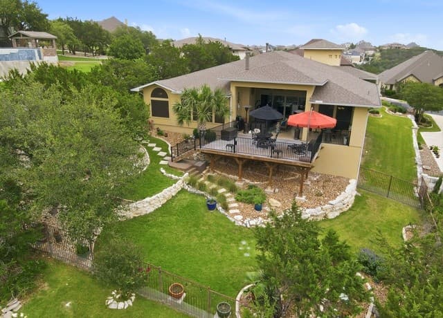 4-bedroom rental at 21335 Rembrandt Hl in San Antonio, TX — photo 5