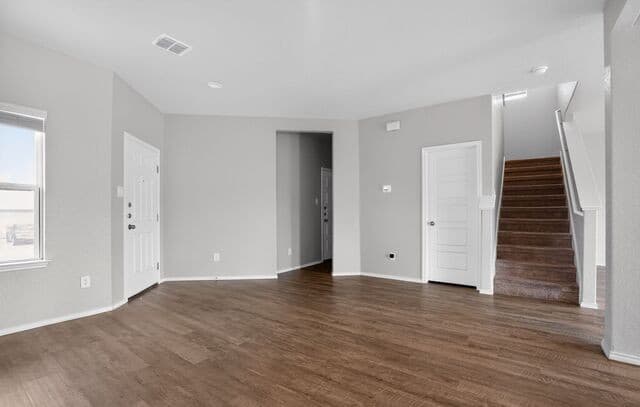 4-bedroom rental at 12919 Cicely Ct in St Hedwig, TX — photo 4