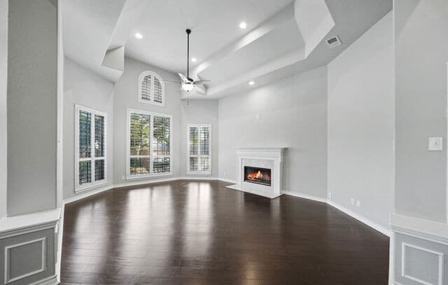3-bedroom rental at 30 Burnham Glen in San Antonio, TX — photo 5