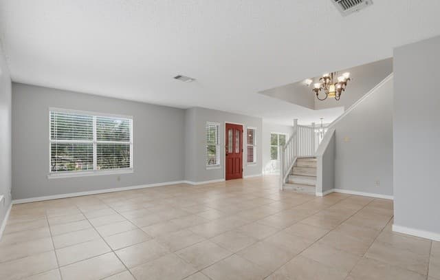 4-bedroom rental at 25031 Granite Path in San Antonio, TX — photo 5