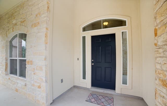 3-bedroom rental at 724 Smooth Wine in Cibolo, TX — photo 2