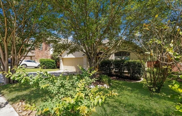 3-bedroom rental at 24018 Briarbrook Way in San Antonio, TX — photo 2