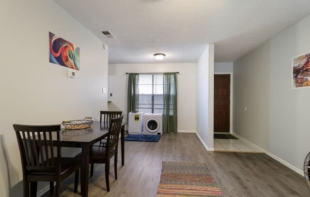 1-bedroom rental at 923 Vance Jackson Rd Unit 708 in San Antonio, TX — photo 5