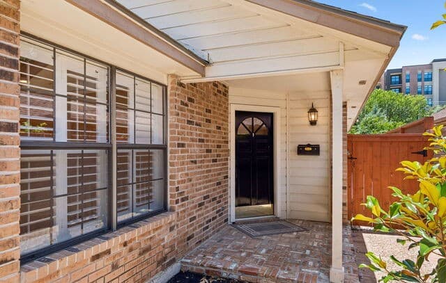 3-bedroom rental at 106 Hiler in San Antonio, TX — photo 5