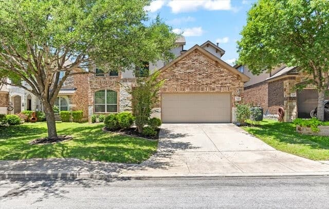 4-bedroom rental at 7643 Culebra Vly in San Antonio, TX — photo 2