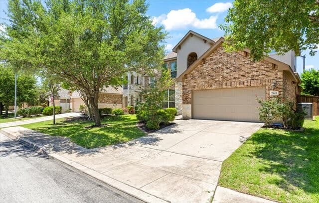 4-bedroom rental at 7643 Culebra Vly in San Antonio, TX — photo 3