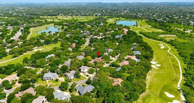 3-bedroom rental at 29627 Fairview Pl in Fair Oaks Ranch, TX — photo 2