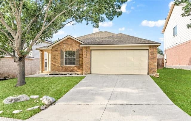 3-bedroom rental at 1635 Mason King in San Antonio, TX — photo 1