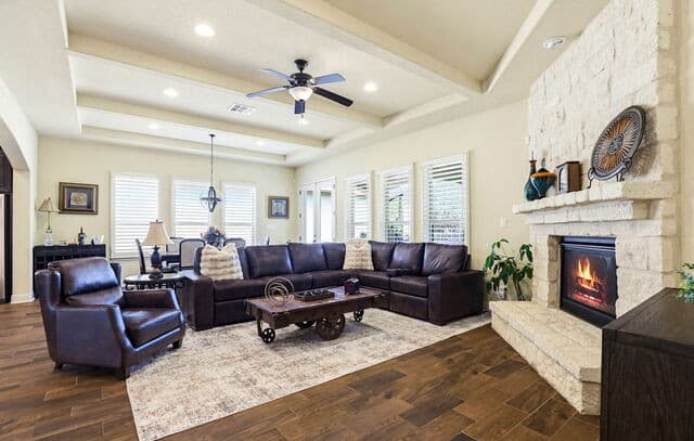 3-bedroom rental at 4662 Amorosa Way in San Antonio, TX — photo 5