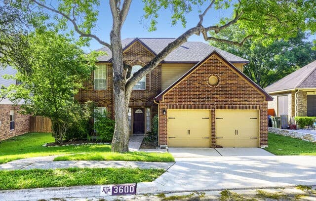 3-bedroom rental at 3600 William Scarbrough in Schertz, TX — photo 2
