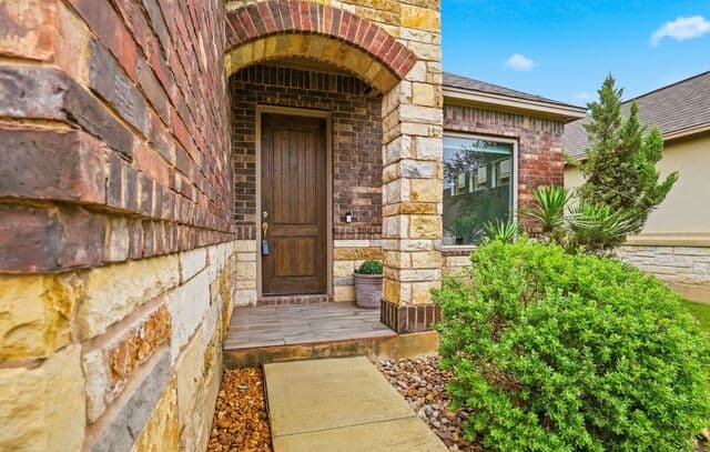 Home for sale at 636 Carriage House Unit # 30 in Spring Branch, TX — photo 2