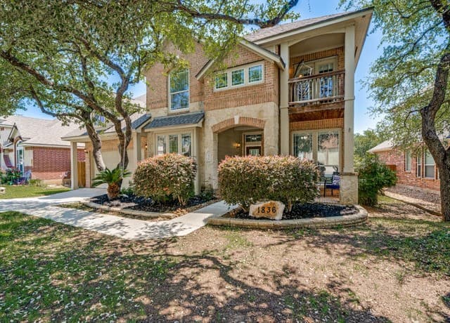 4-bedroom rental at 1836 Lookout Frst in San Antonio, TX — photo 3