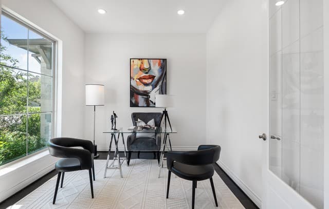 4-bedroom rental at 7971 Cibolo Vw in Boerne, TX — photo 5