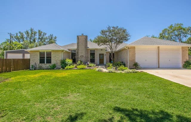 4-bedroom rental at 3010 View Oak in San Antonio, TX — photo 1