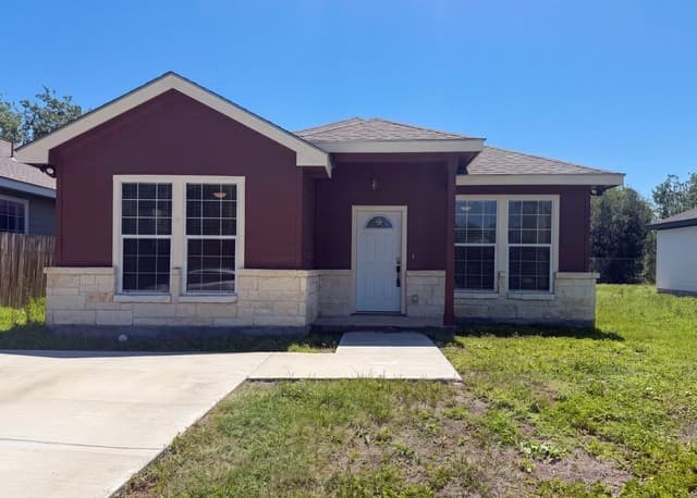 3-bedroom rental at 514 Wilchester St in San Antonio, TX — photo 1