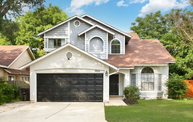 3-bedroom rental at 9854 Spring Harvest in San Antonio, TX — photo 1