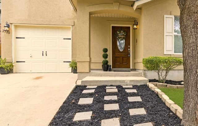 3-bedroom rental at 2326 Boxer Palm in San Antonio, TX — photo 2