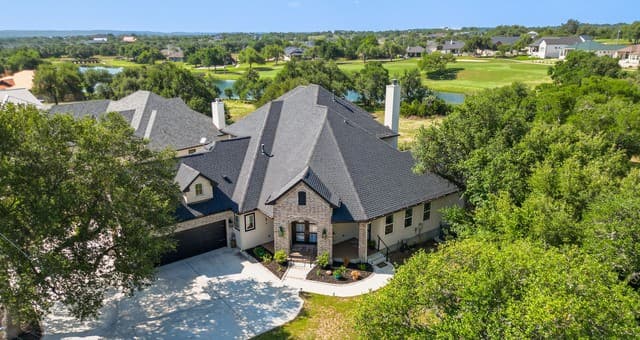 5-bedroom rental at 210 Jeff Vaughn in Blanco, TX — photo 1