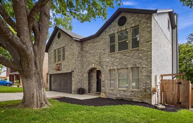 3-bedroom rental at 3904 Tattnall in Schertz, TX — photo 2