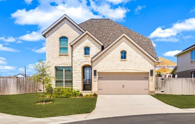 4-bedroom rental at 9903 Heeler Hand in San Antonio, TX — photo 1