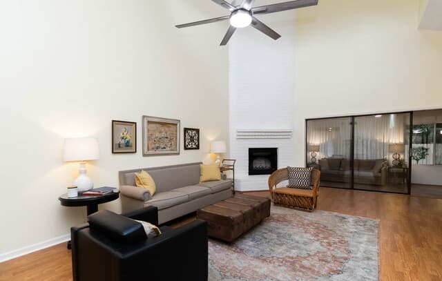 3-bedroom rental at 5614 Timber Hawk in San Antonio, TX — photo 5