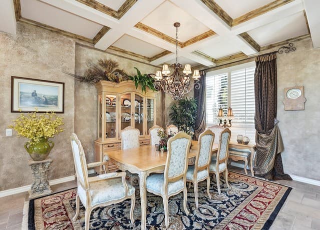 5-bedroom rental at 1806 Far Niente in San Antonio, TX — photo 5