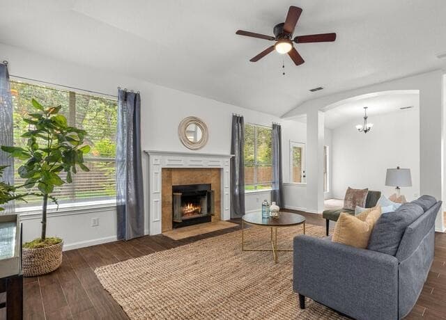 5-bedroom rental at 2606 Ashton Village Dr in San Antonio, TX — photo 2