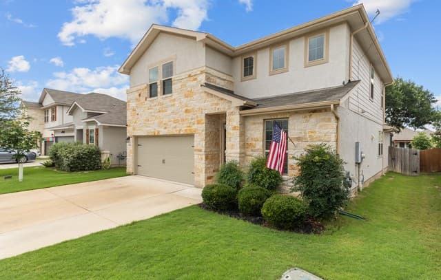4-bedroom rental at 9534 Novacek in San Antonio, TX — photo 1