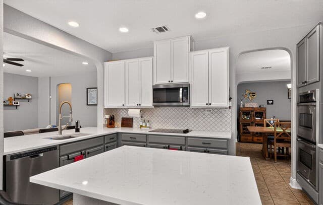 4-bedroom rental at 21254 Coral Spur in San Antonio, TX — photo 2
