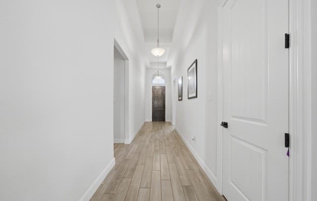 4-bedroom rental at 122 Huntwick in San Antonio, TX — photo 3