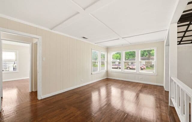 2-bedroom rental at 303 Aero Ave in Schertz, TX — photo 4