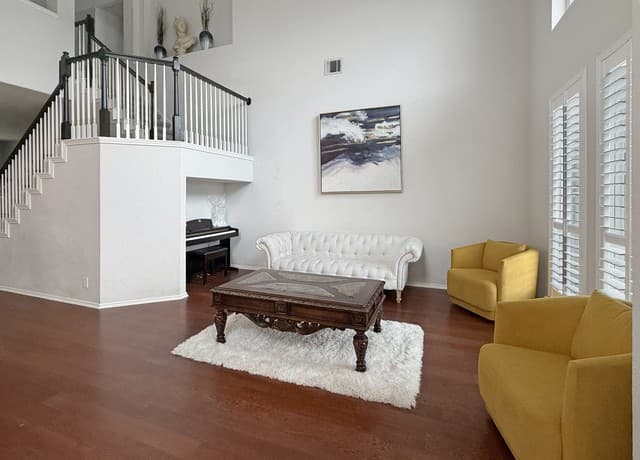 4-bedroom rental at 19531 Azure Oak in San Antonio, TX — photo 2