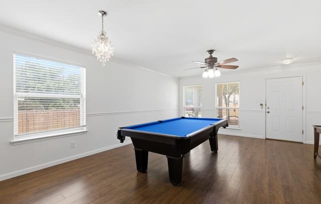 4-bedroom rental at 426 Bridle Rdg in San Antonio, TX — photo 5