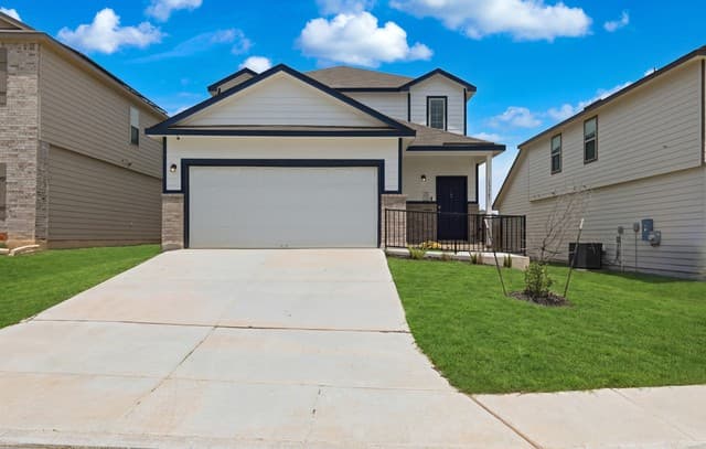 4-bedroom rental at 13747 Pinkston in San Antonio, TX — photo 3