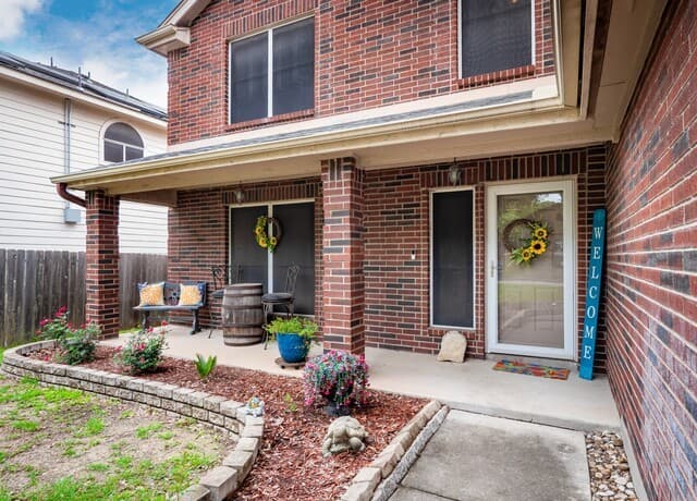3-bedroom rental at 5311 Stormy Breeze in San Antonio, TX — photo 3